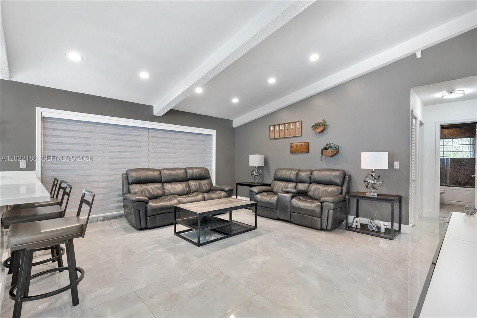 1001 SW 93rd Ave