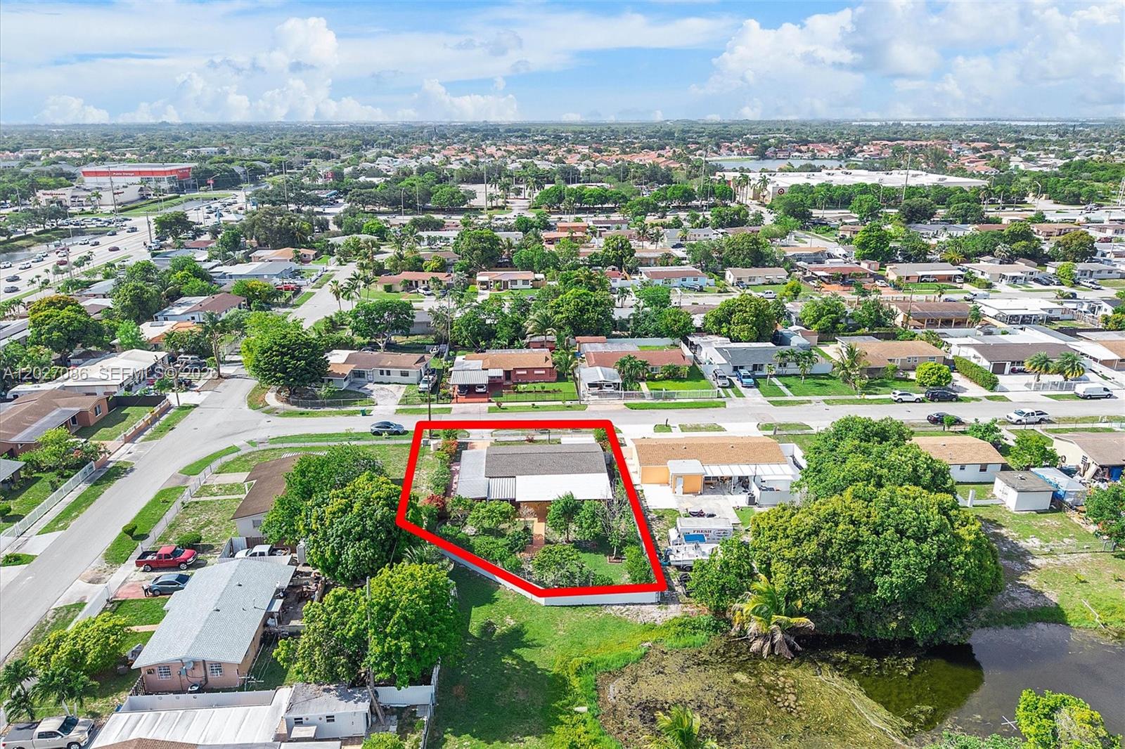 5540 NW 180th Ter