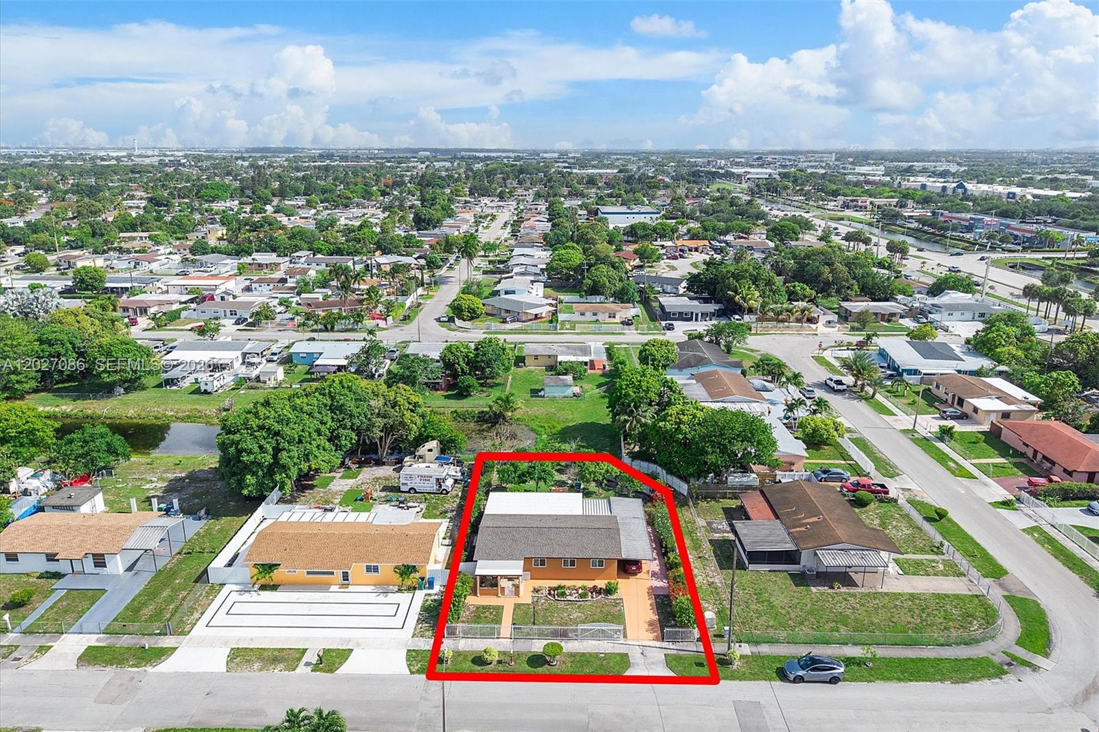 5540 NW 180th Ter