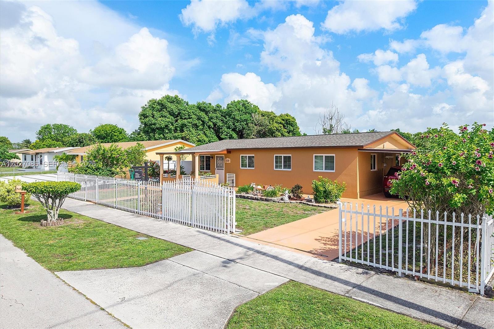 5540 NW 180th Ter