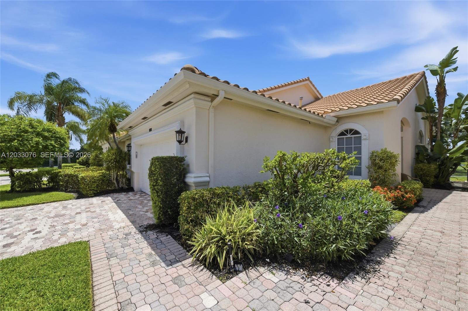 8141 Sandpiper Way