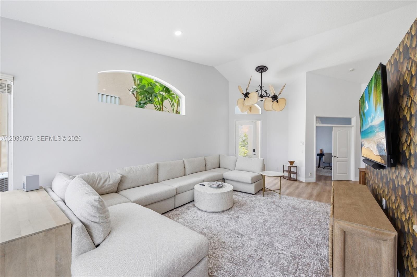 8141 Sandpiper Way