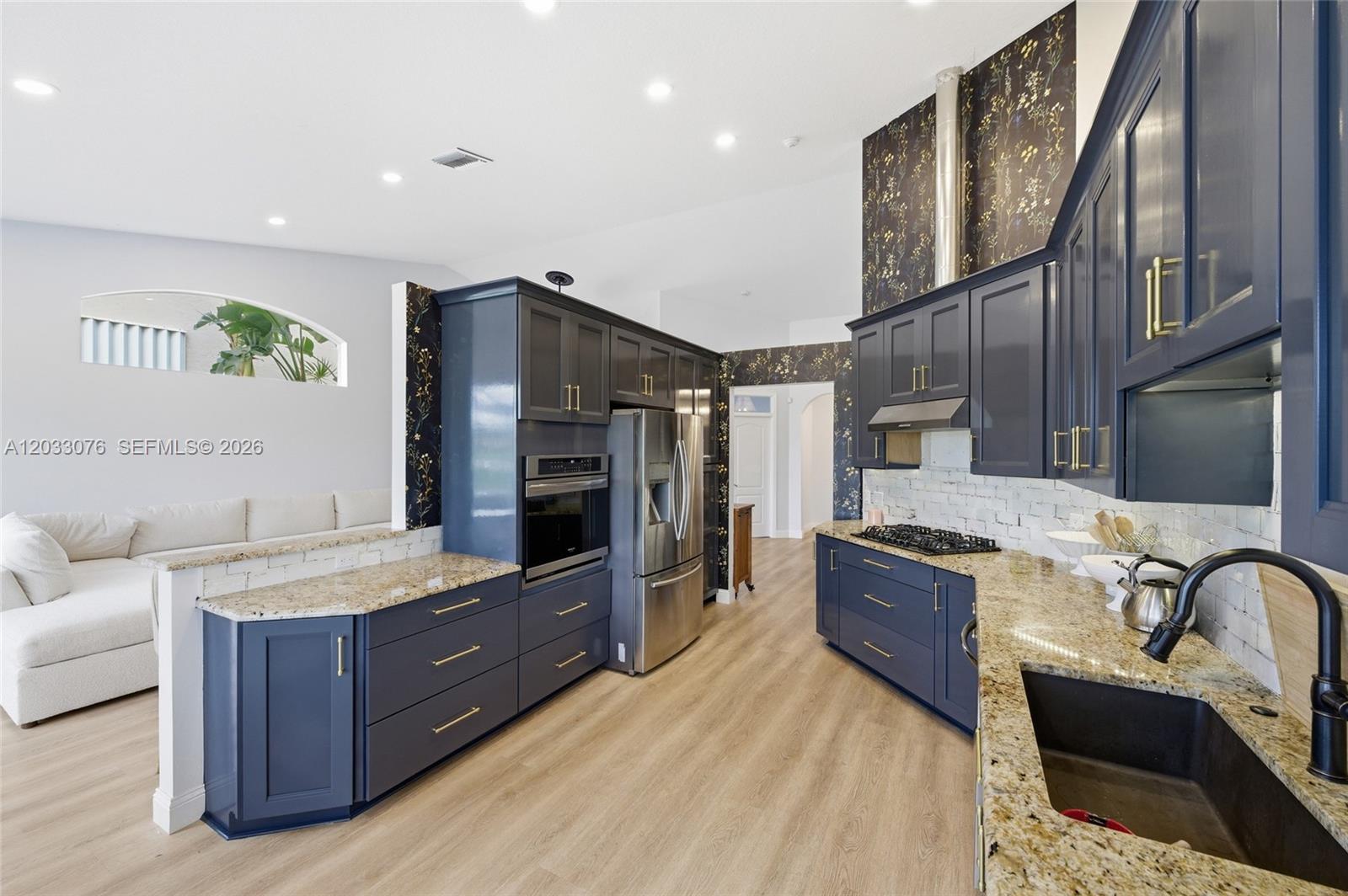 8141 Sandpiper Way
