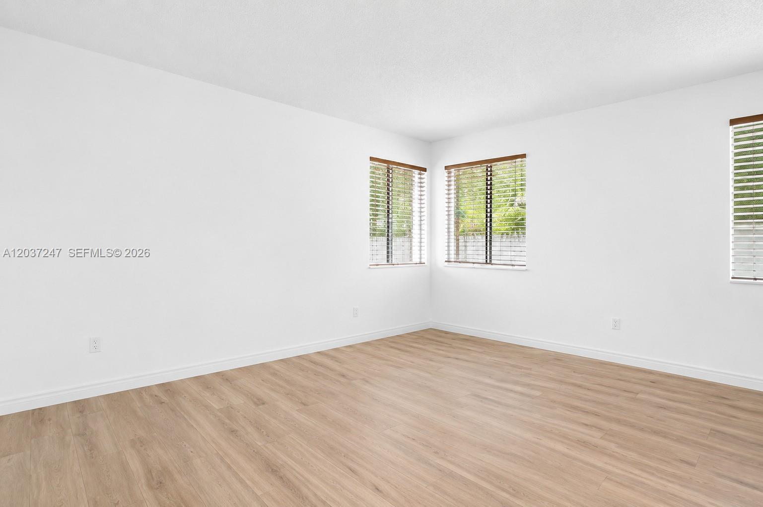 316 NW 29th St