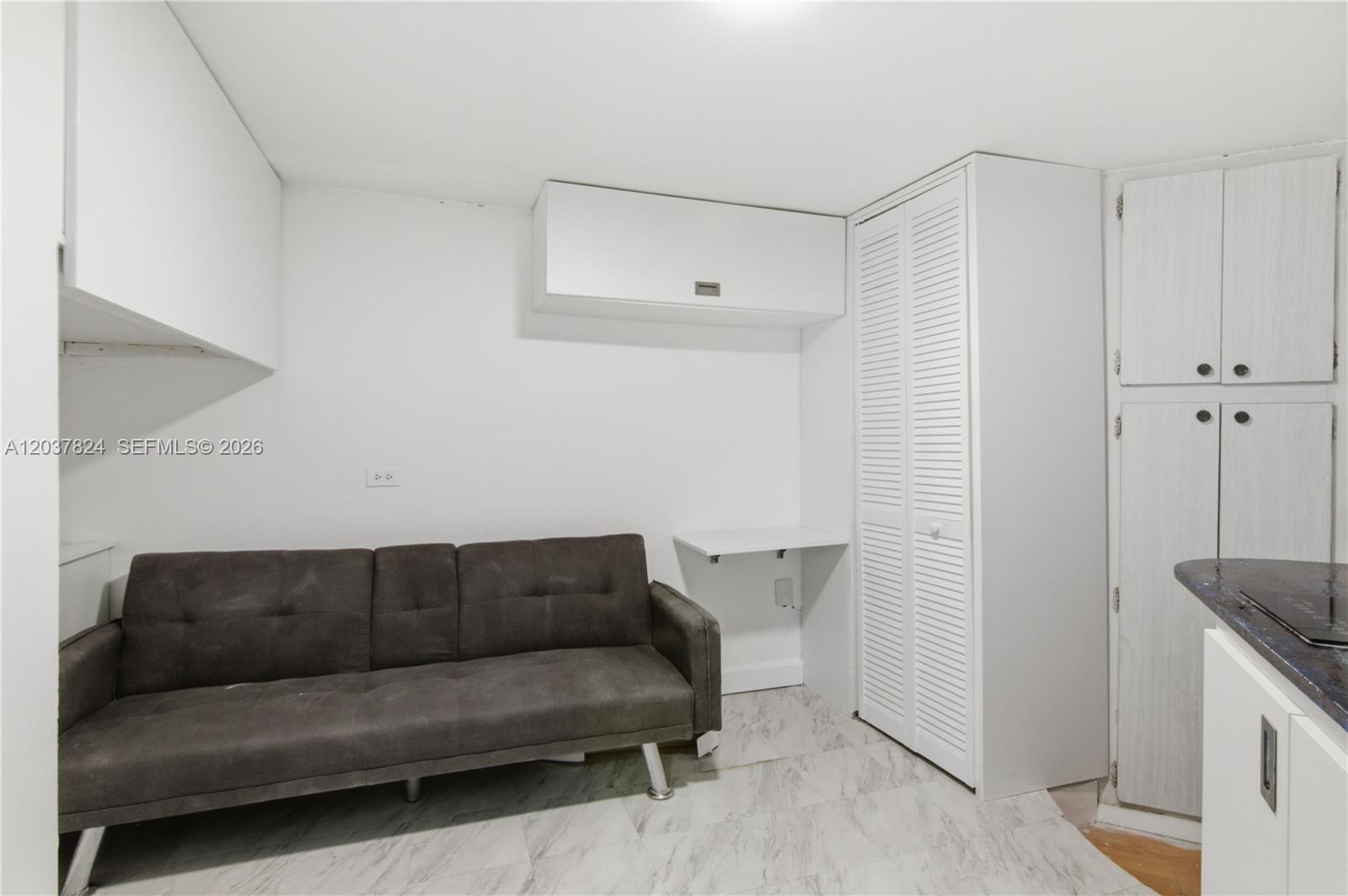 801 Brickell Bay Dr # 764