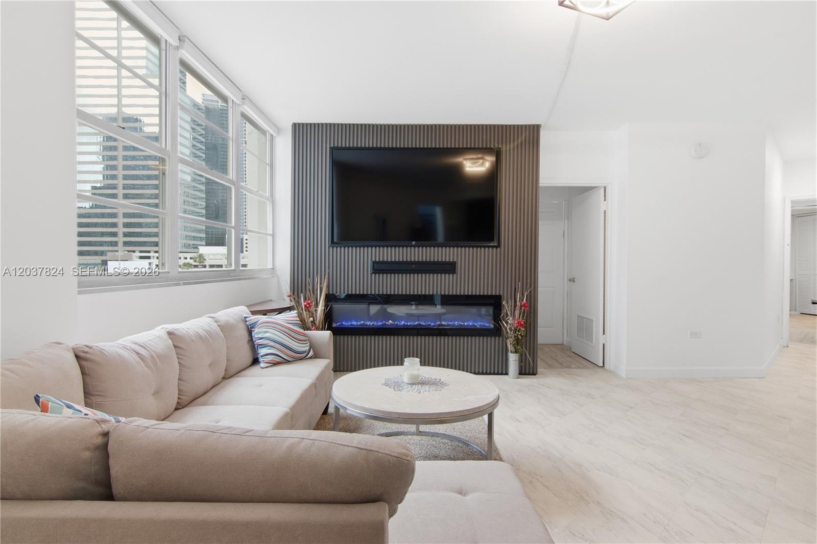 801 Brickell Bay Dr # 764