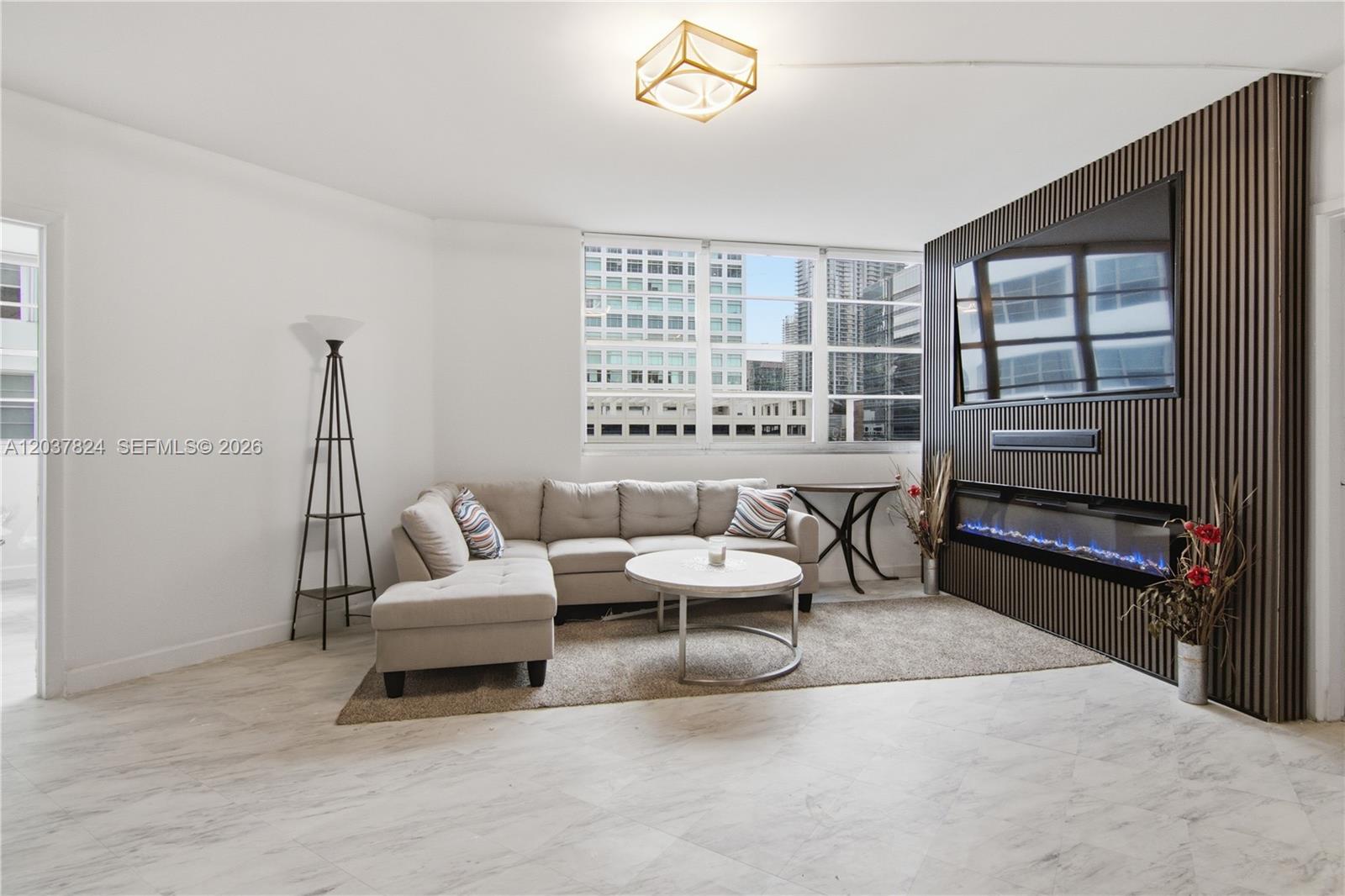 801 Brickell Bay Dr # 764