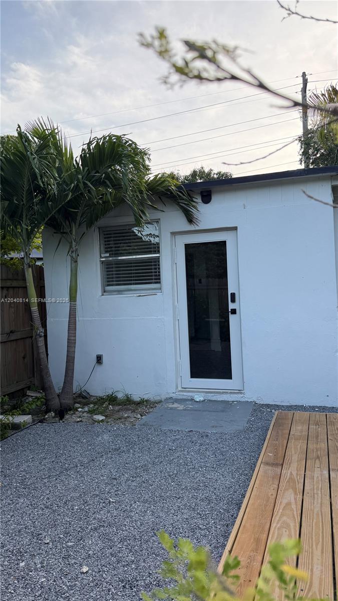 7025 NW 5th Ave # 2
