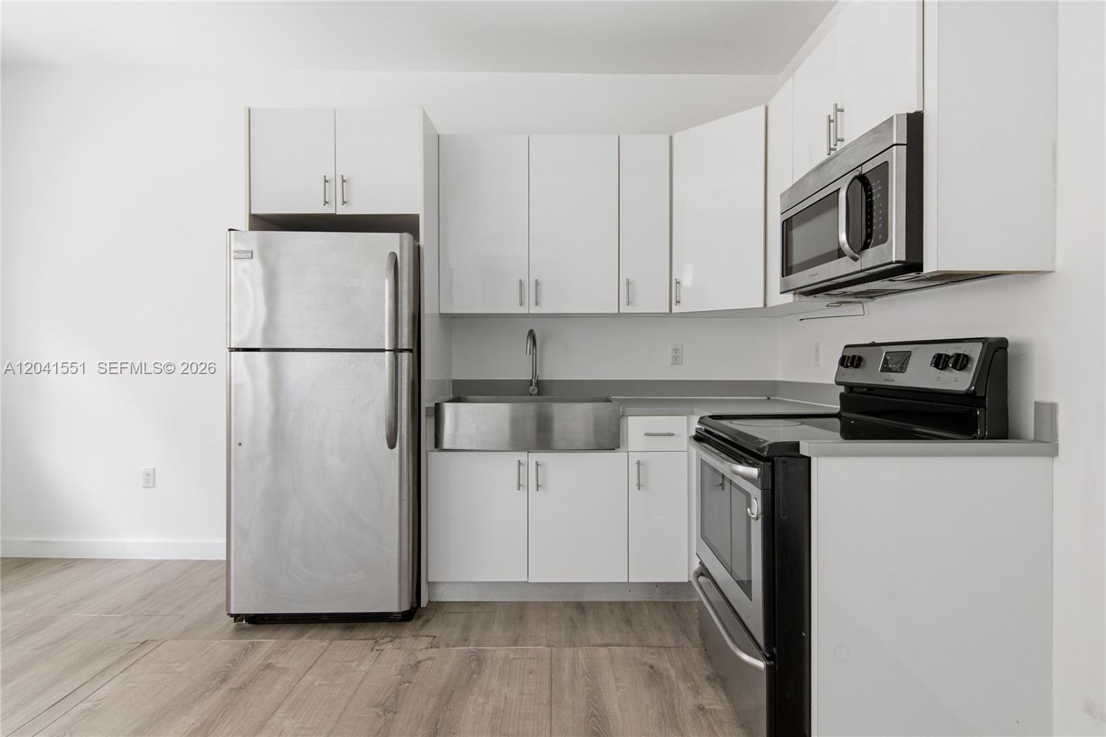 402 NW 12th Ave # 111