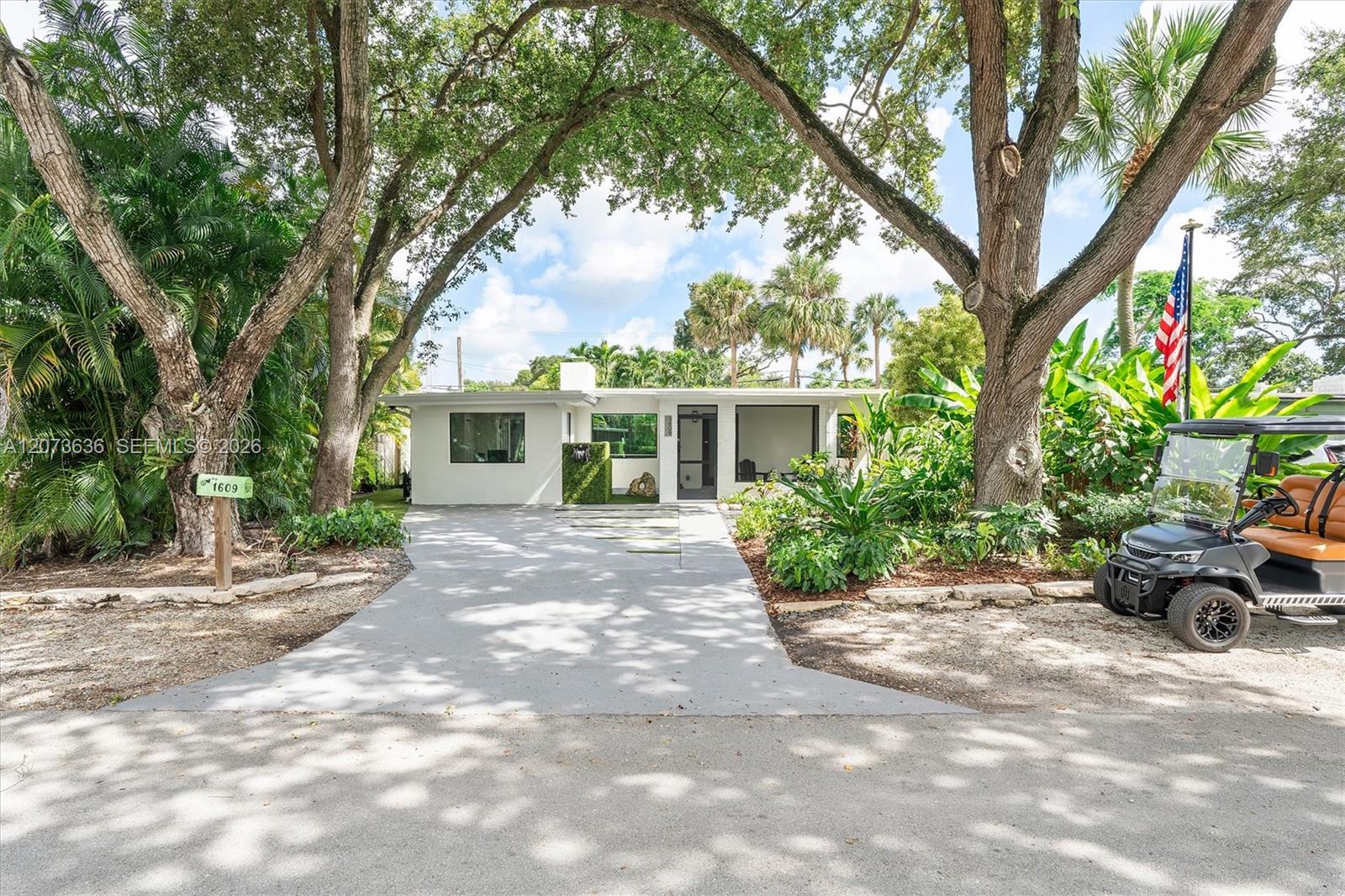 1609 SW 12th Ct