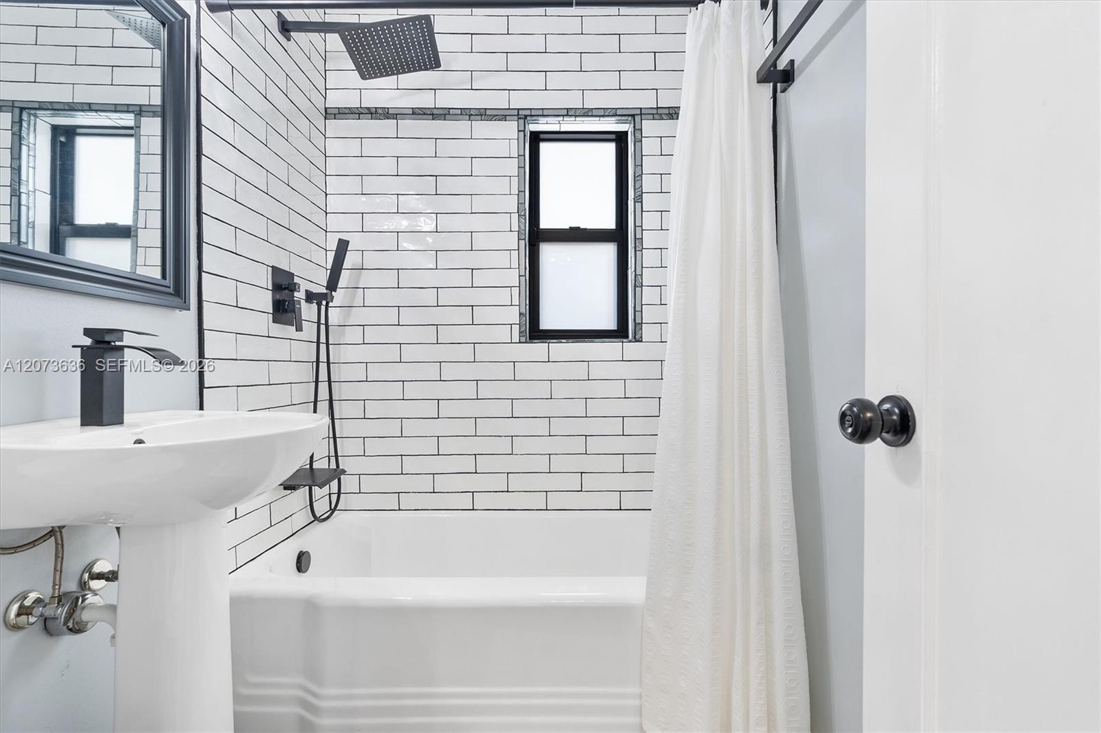 1609 SW 12th Ct