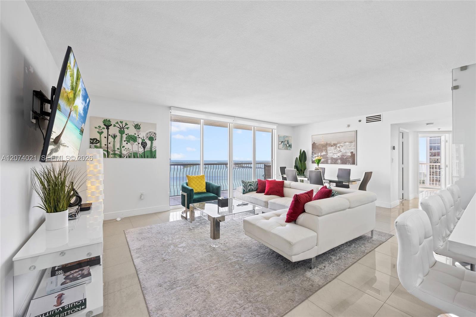 1200 Brickell Bay Dr # 3701