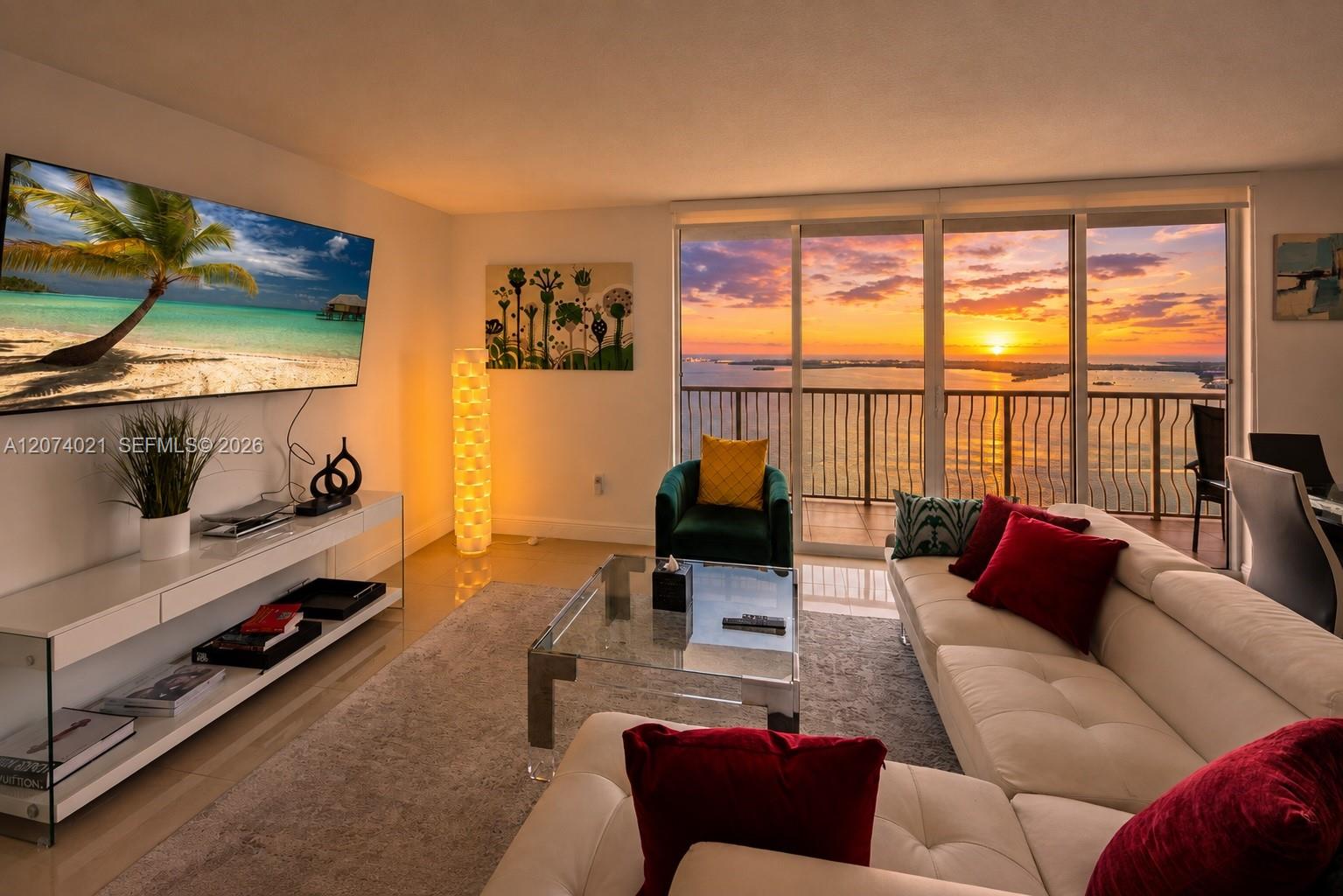 1200 Brickell Bay Dr # 3701