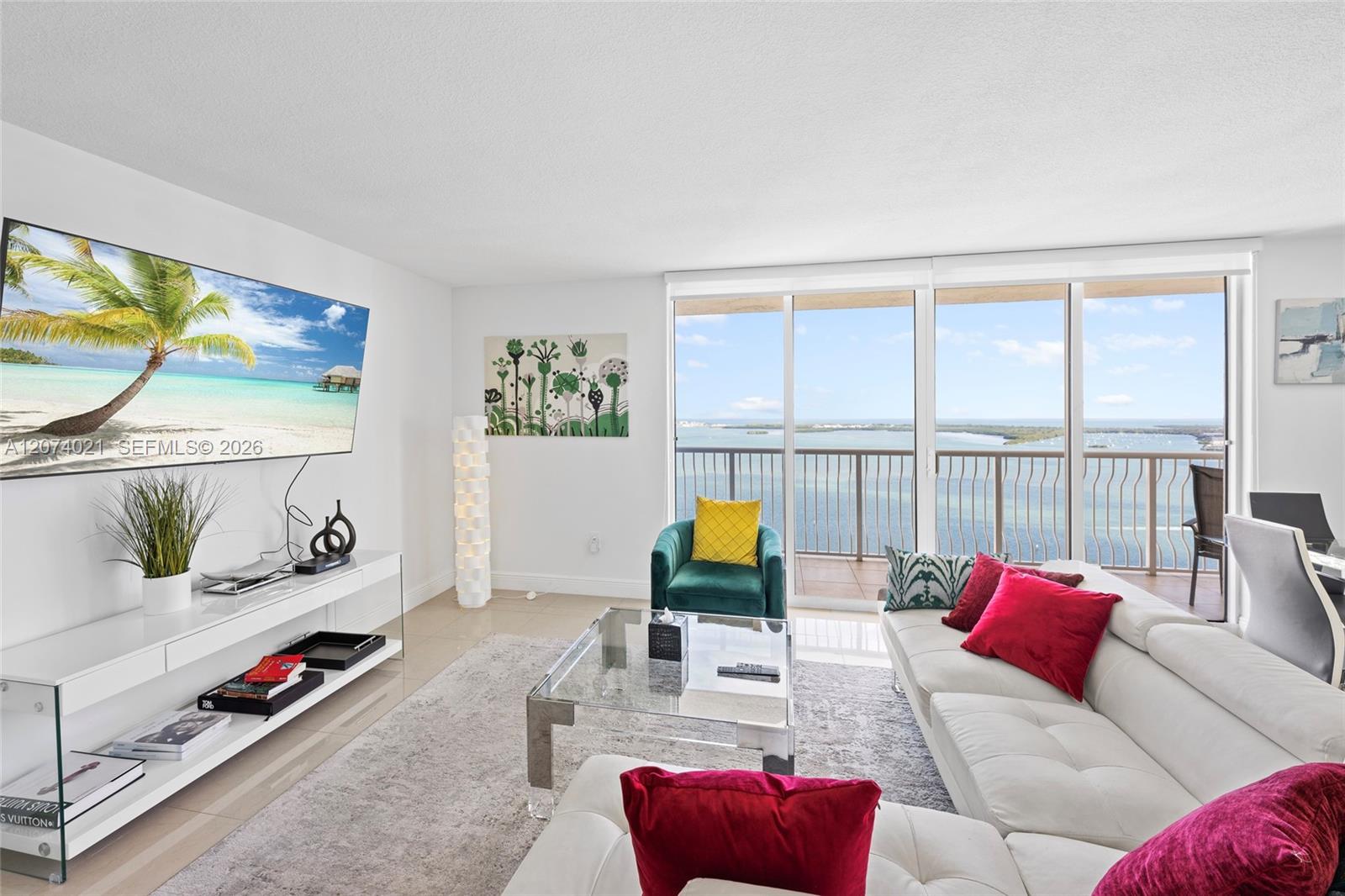 1200 Brickell Bay Dr # 3701