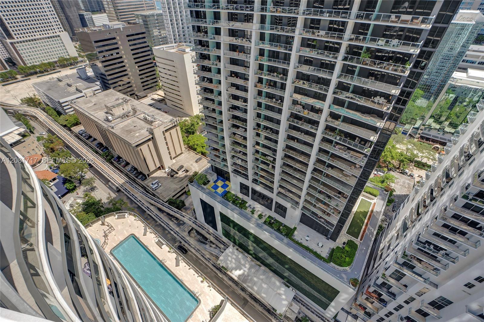 1000 Brickell Plz # 3105