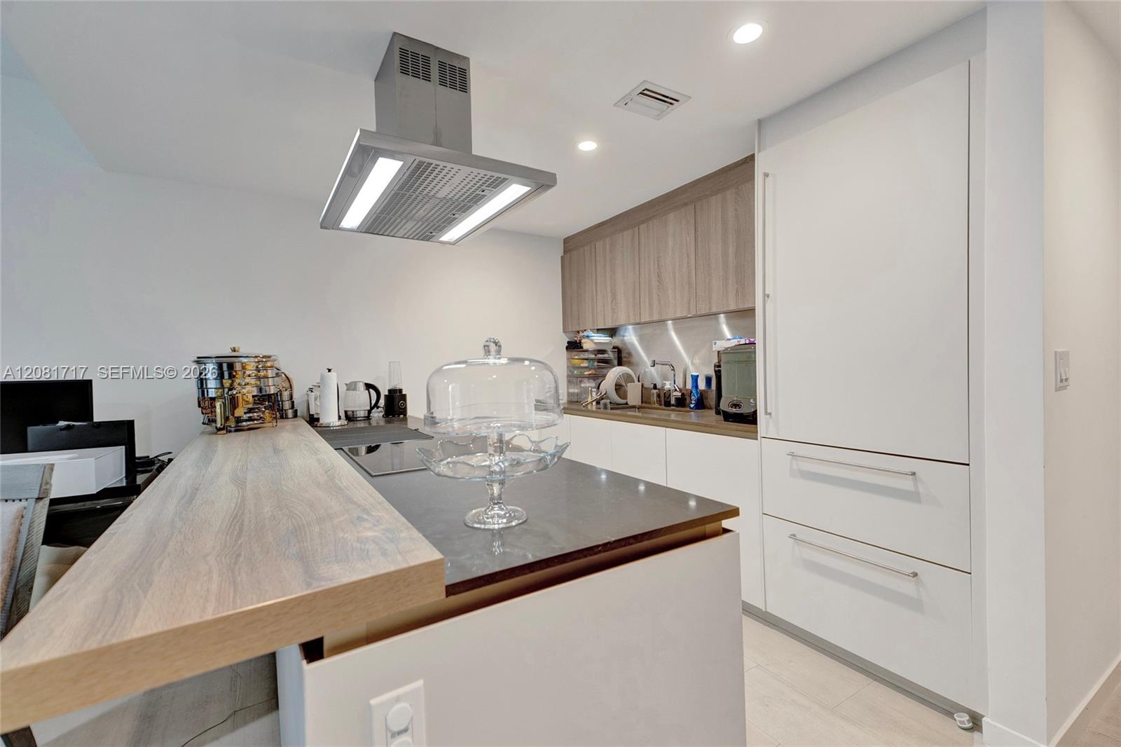 1000 Brickell Plz # 3105