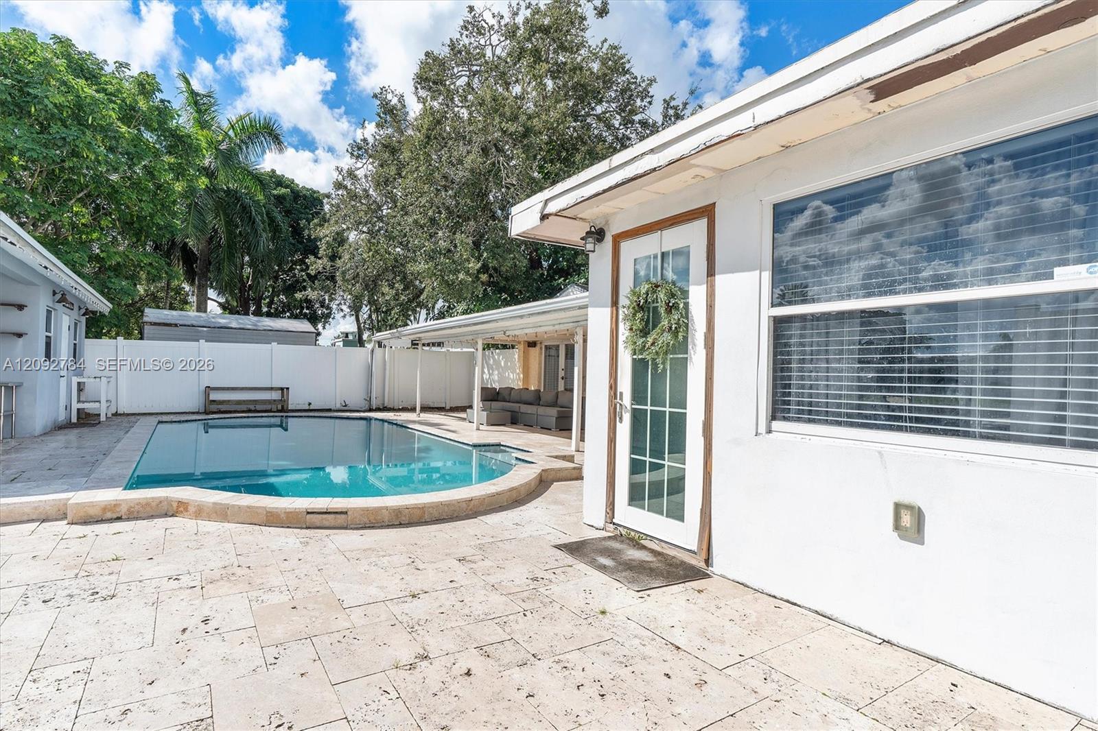 4716 SW 34th Ter