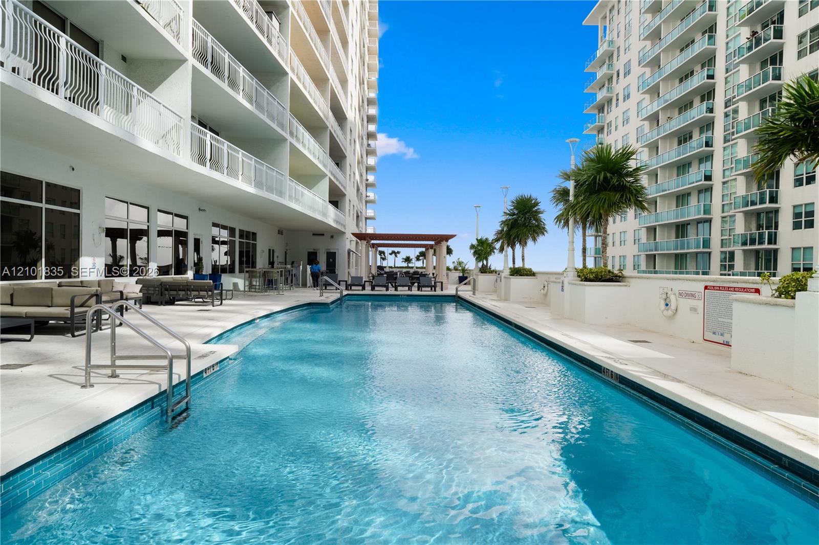 1200 Brickell Bay Dr # 1907