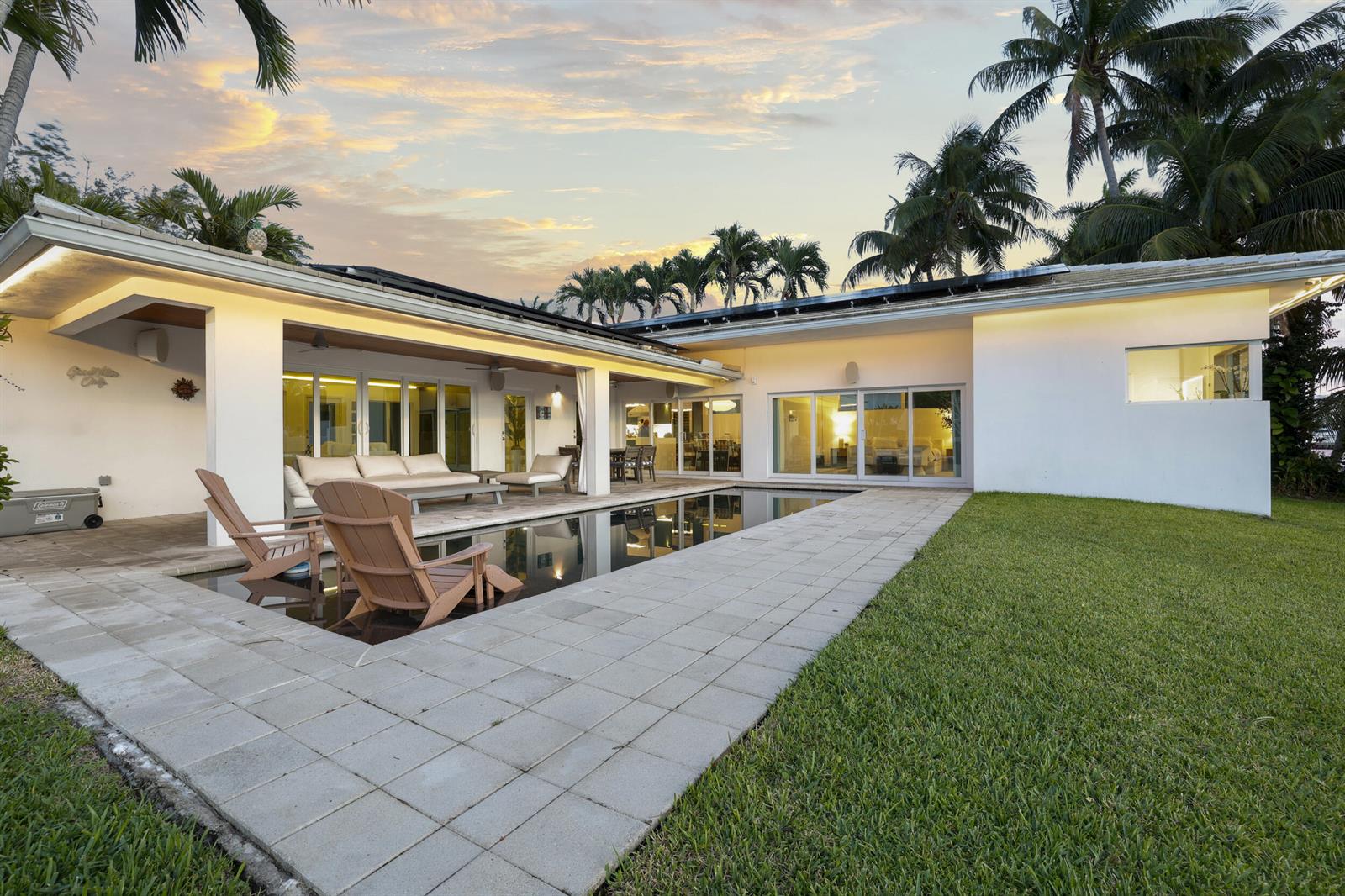 1321 Tangelo Isle