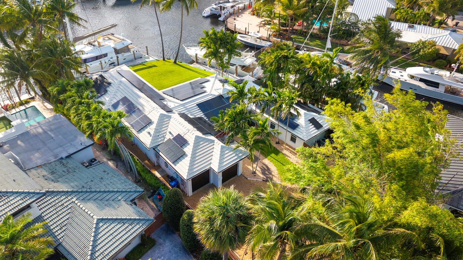 1321 Tangelo Isle