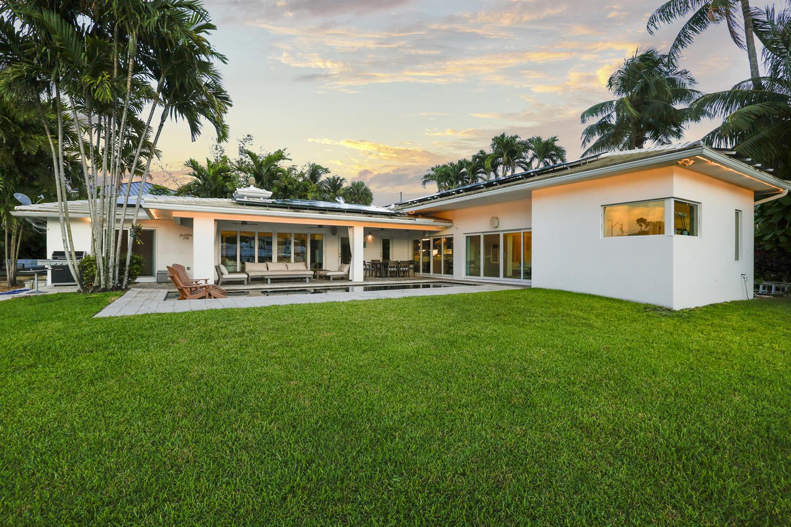 1321 Tangelo Isle
