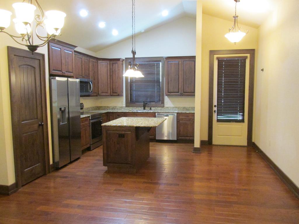 81 S. Sundrops Trail