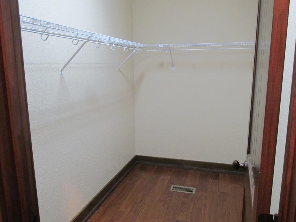 81 S. Sundrops Trail