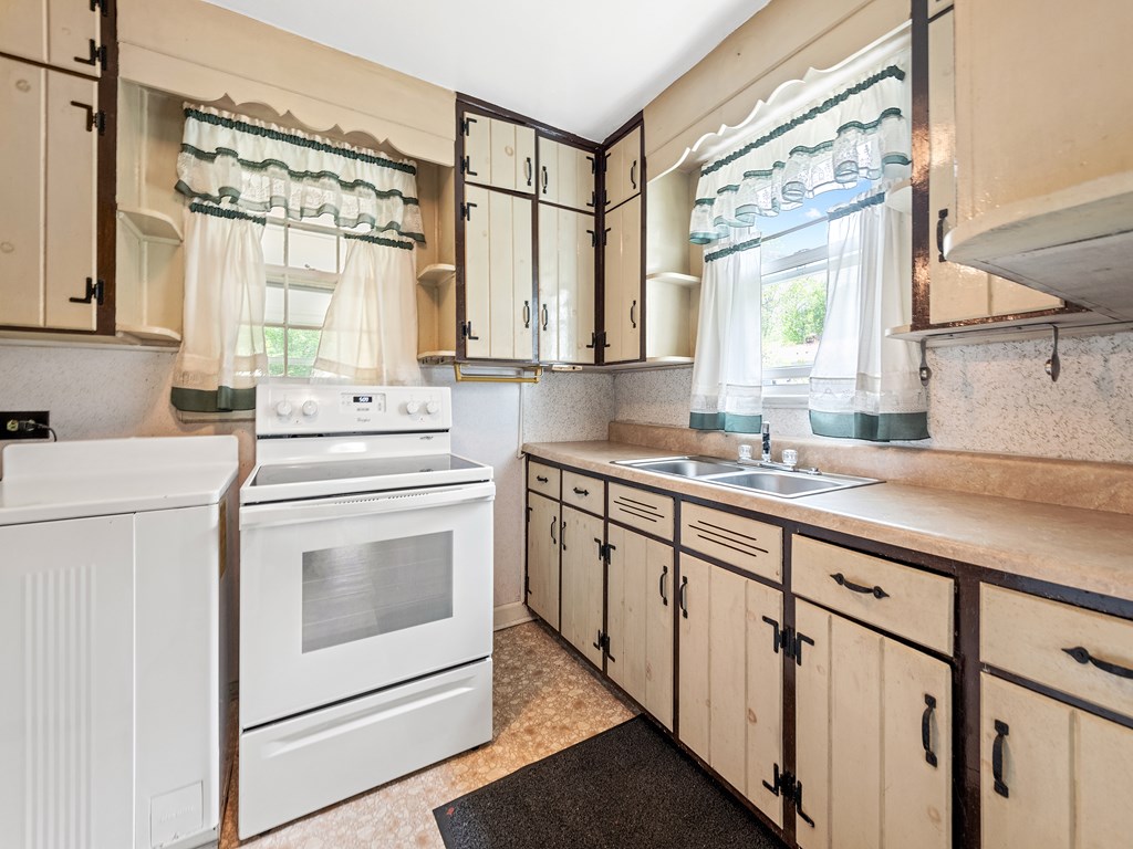 1179 Sulphur Springs Road