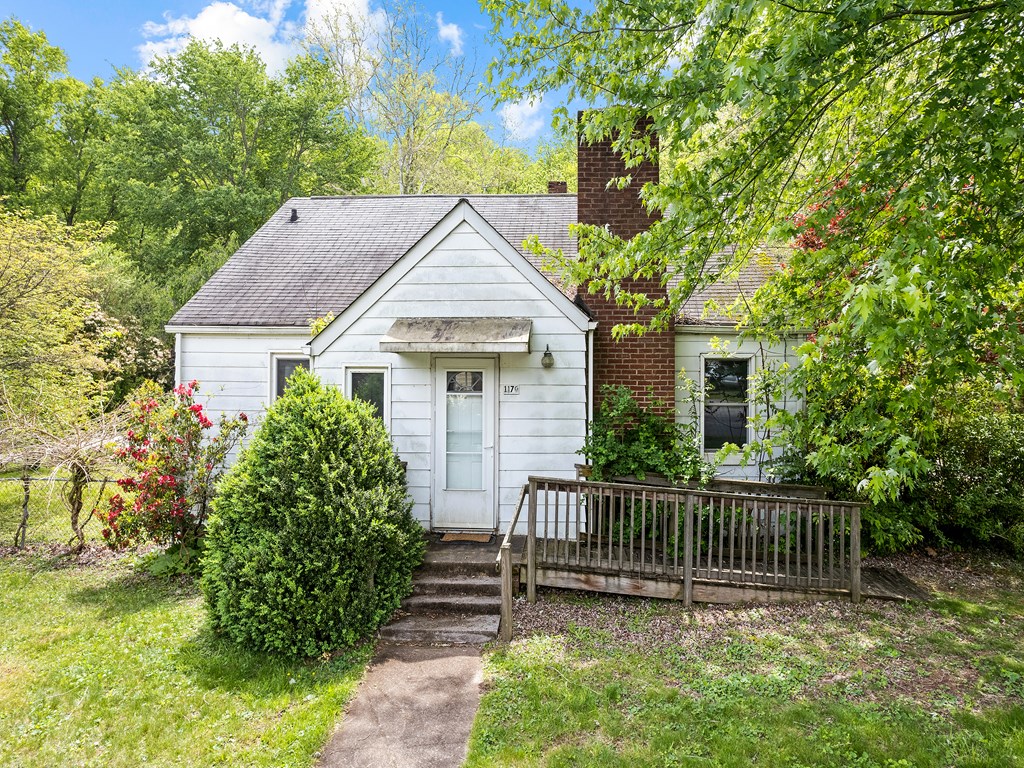 1179 Sulphur Springs Road