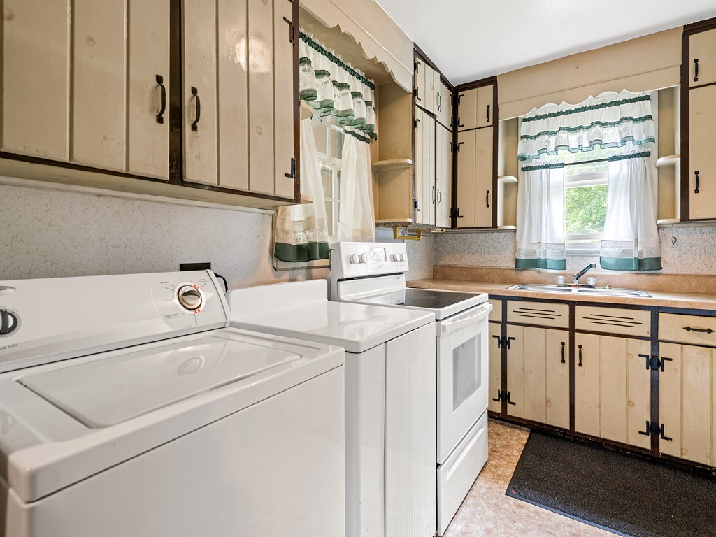 1179 Sulphur Springs Road