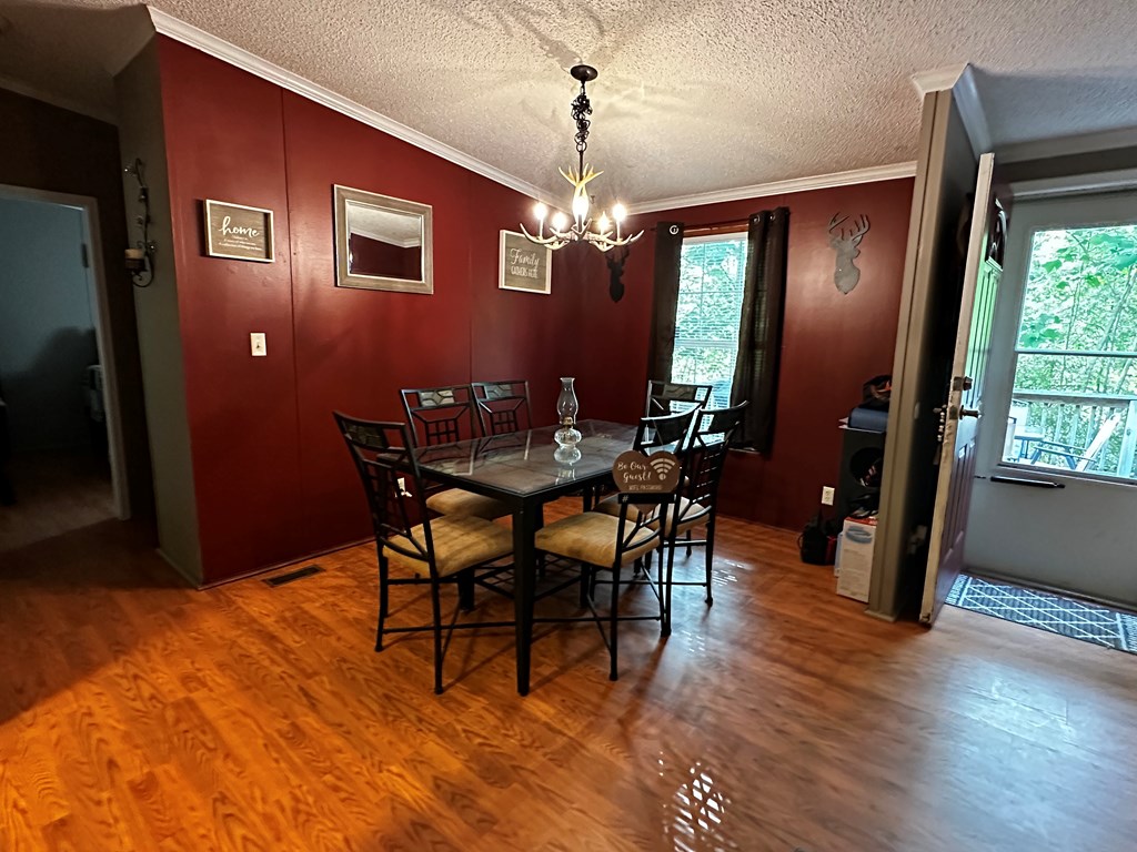 48 Running Water Circle