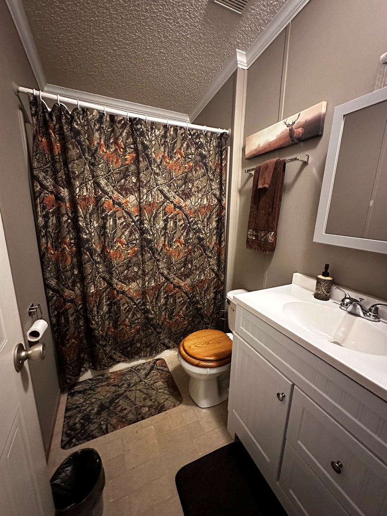 48 Running Water Circle