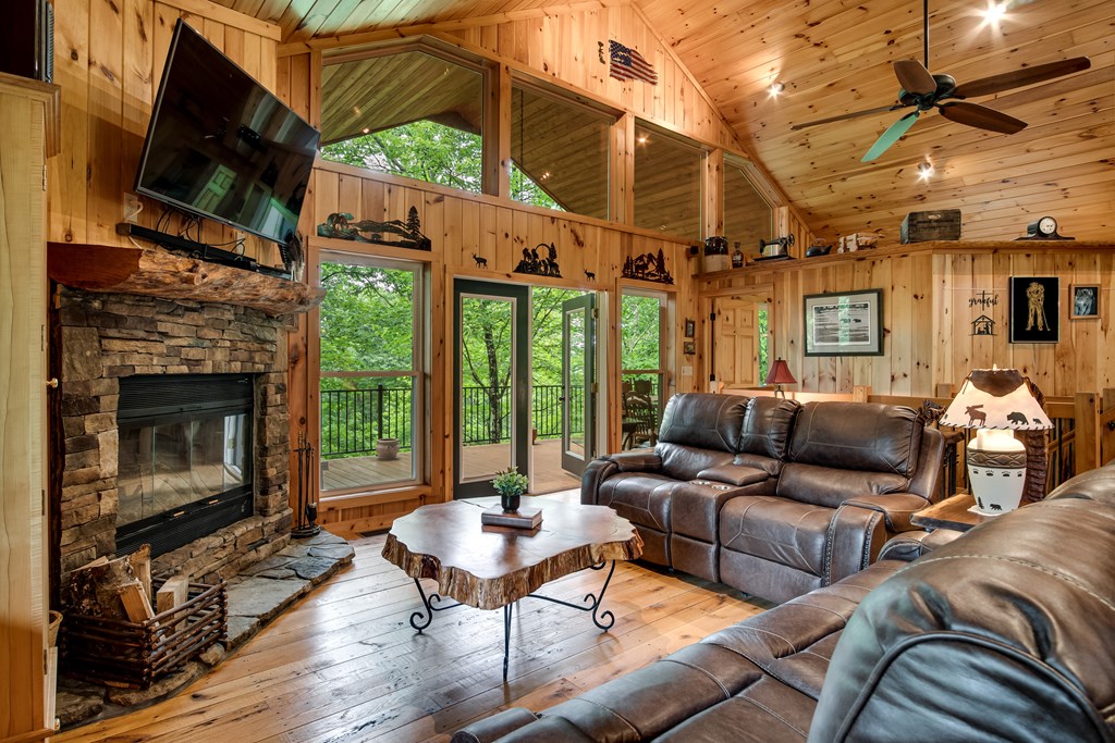 114 Eagles Wings Place