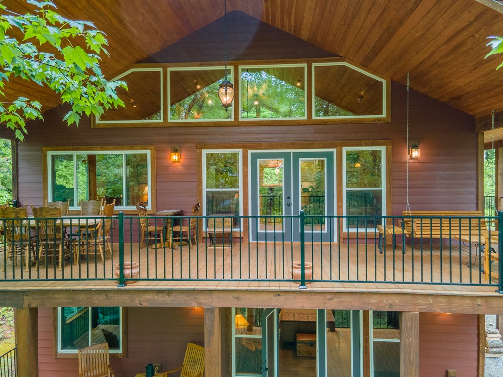 114 Eagles Wings Place