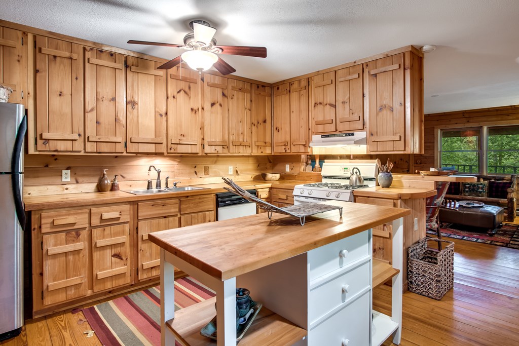 364 Leafstone Circle