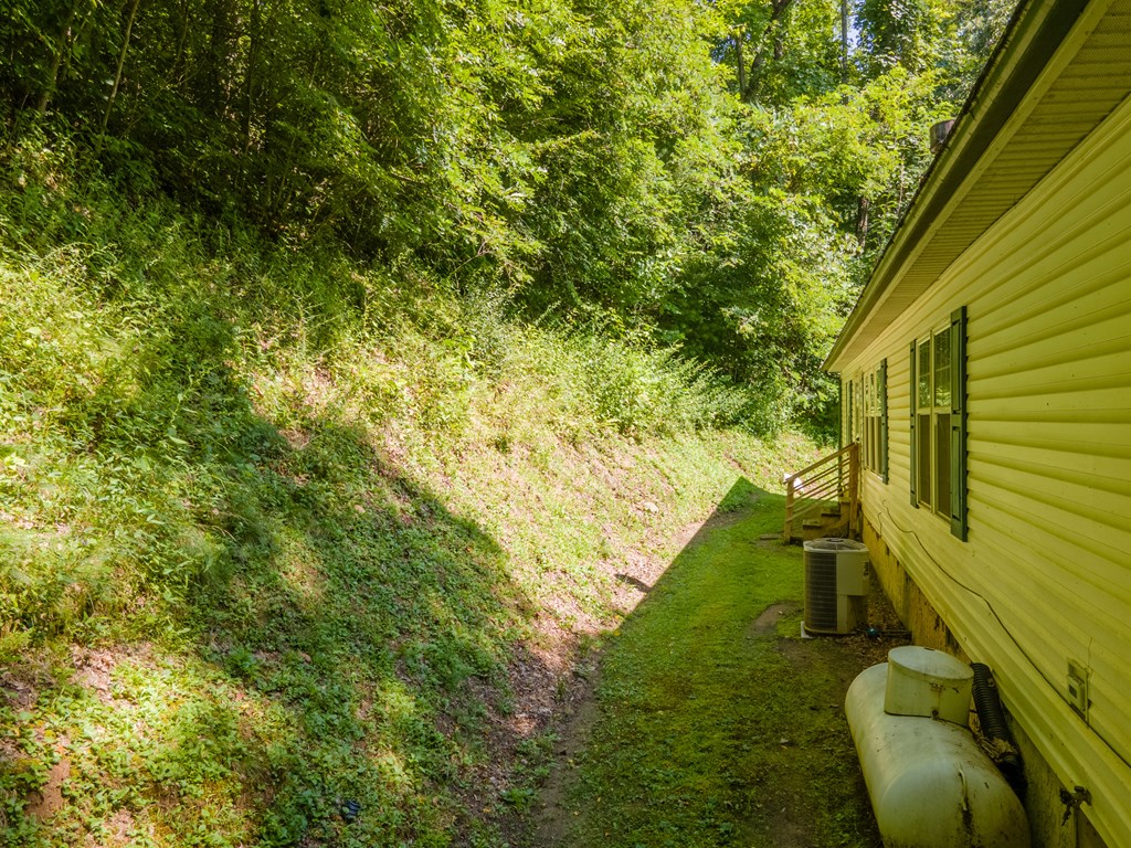 508 Cripple Creek Road