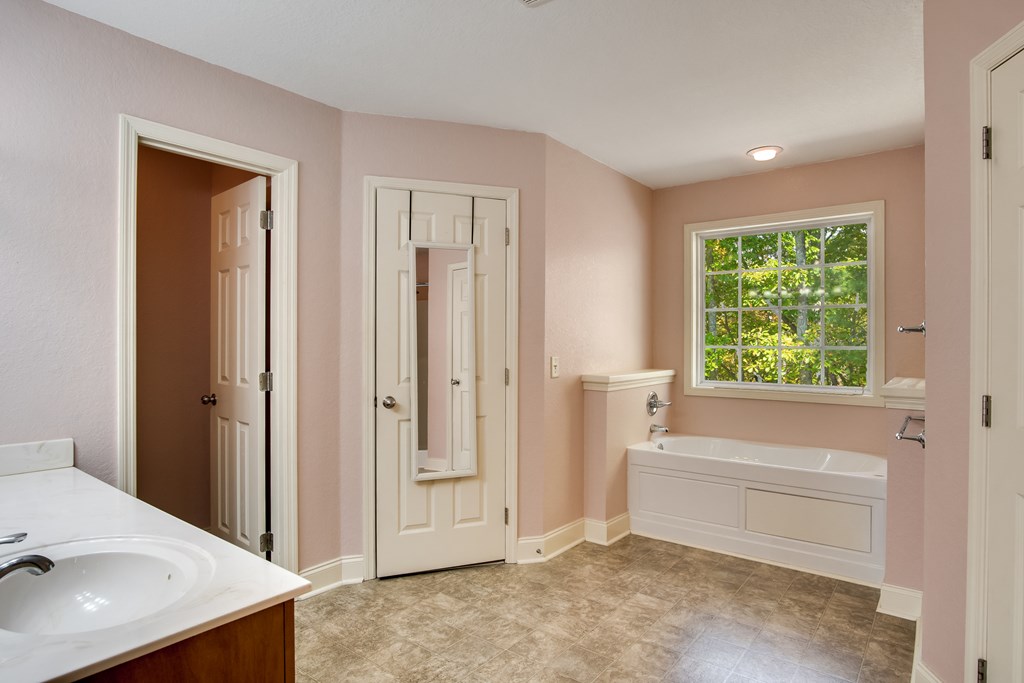 599 Timber Leaf Drive