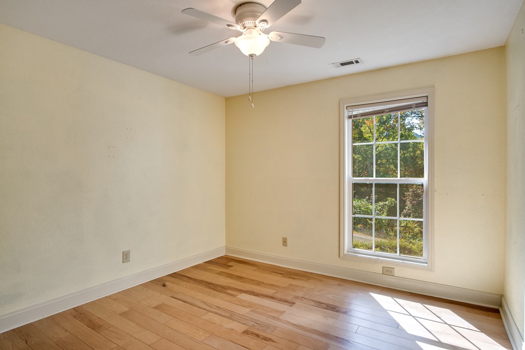 599 Timber Leaf Drive