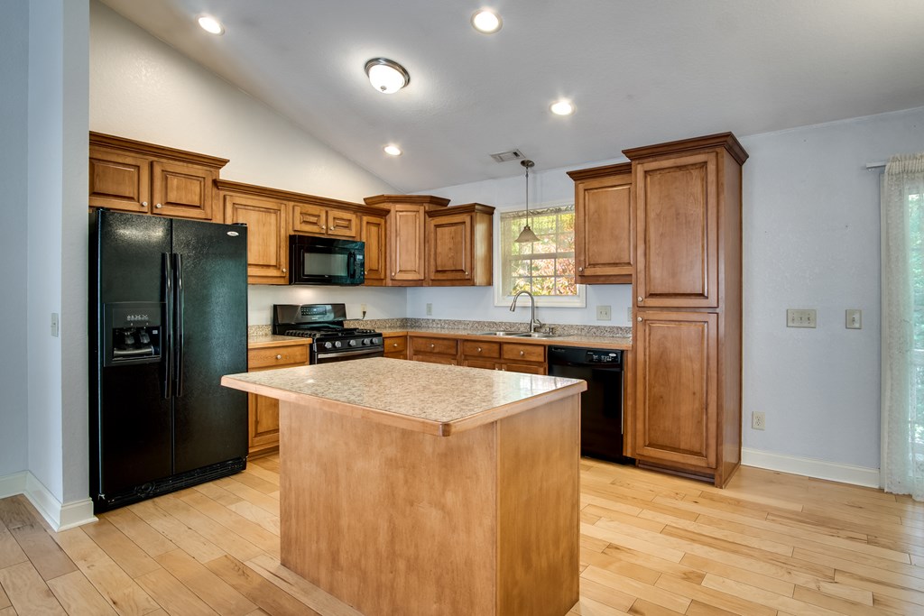 599 Timber Leaf Drive