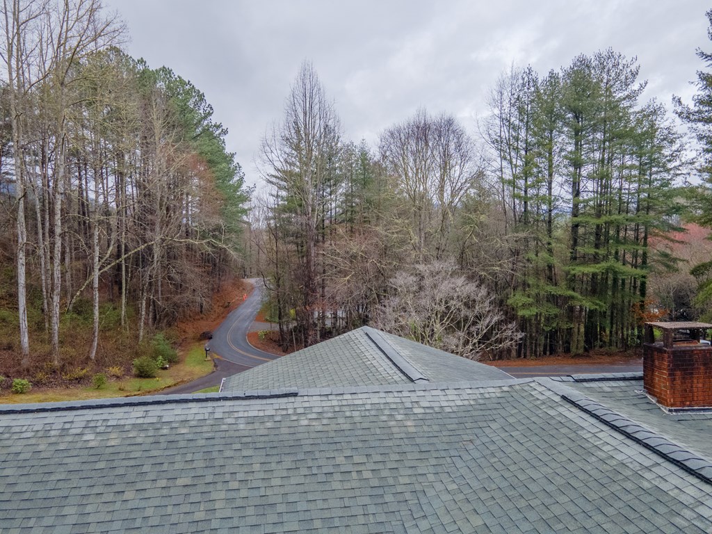 256 Mistletoe Lane