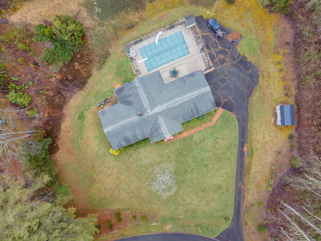 256 Mistletoe Lane