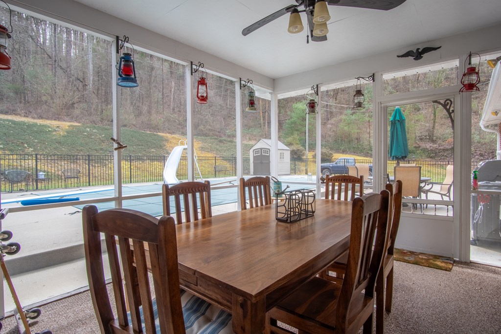 256 Mistletoe Lane