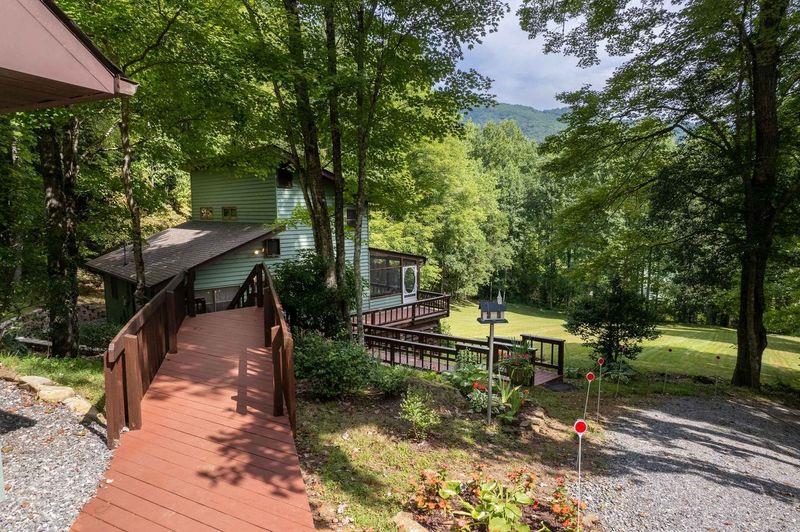 194 Little Cove Rd