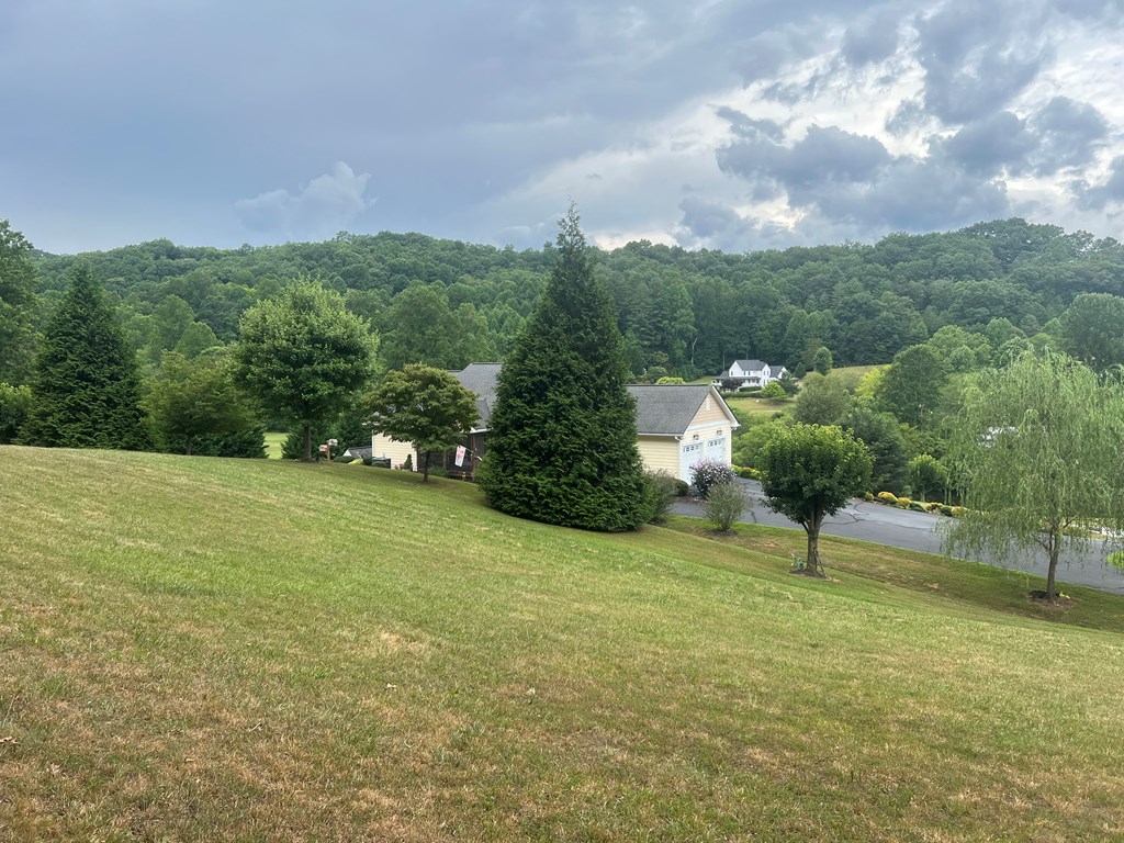 00 Brookstone Forest Way