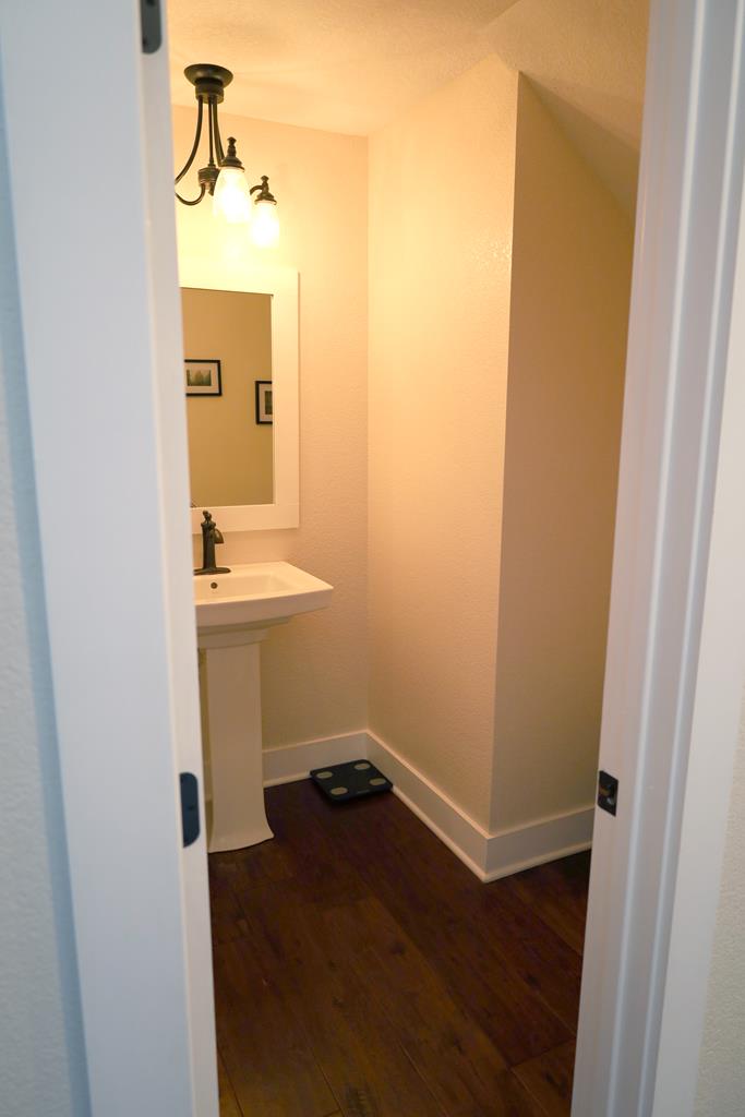 110 N Sundrops Trail