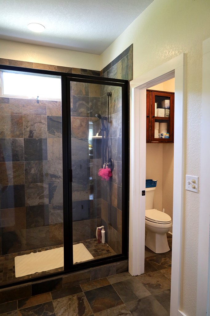 110 N Sundrops Trail