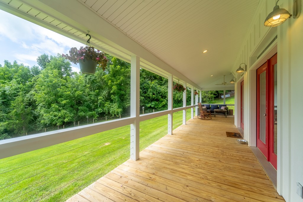 1515 Webster Road