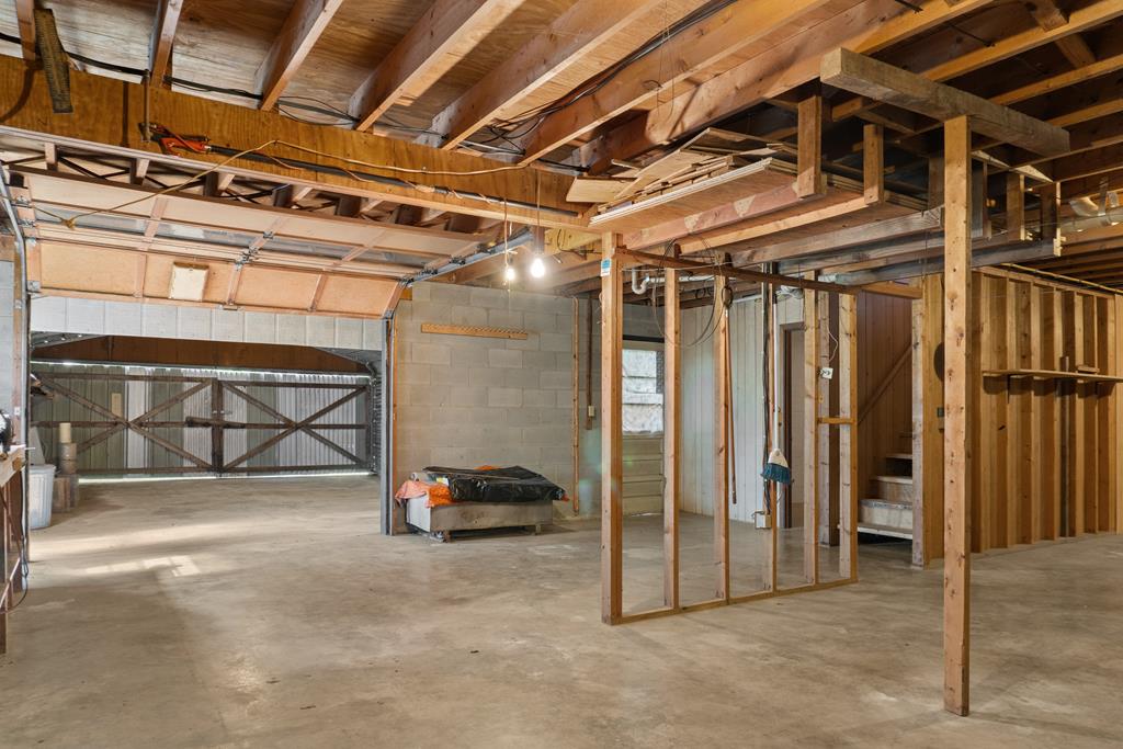 141 Prentiss Bridge Road