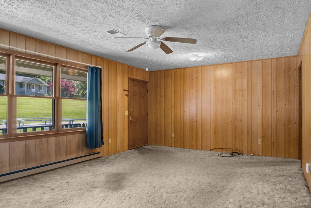 141 Prentiss Bridge Road