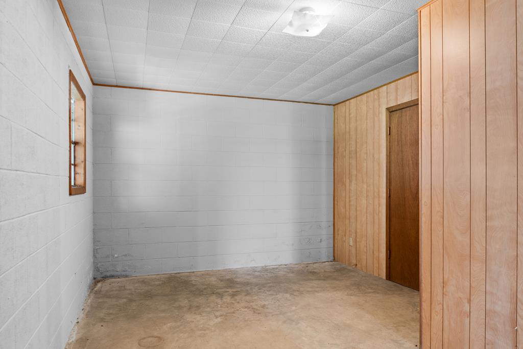 141 Prentiss Bridge Road